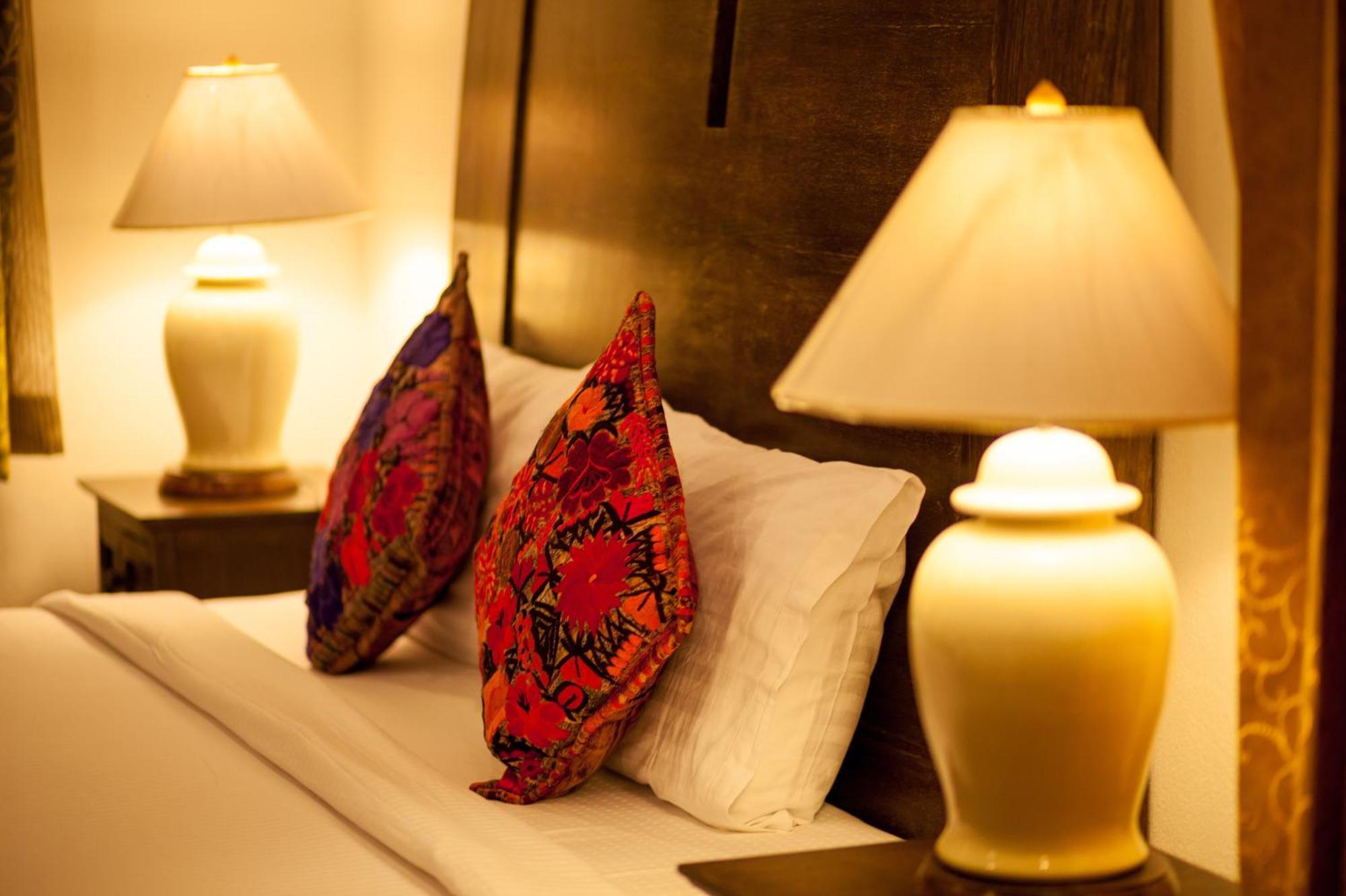 Hotel The Travellers Arms Chiang Mai Zewnętrze zdjęcie