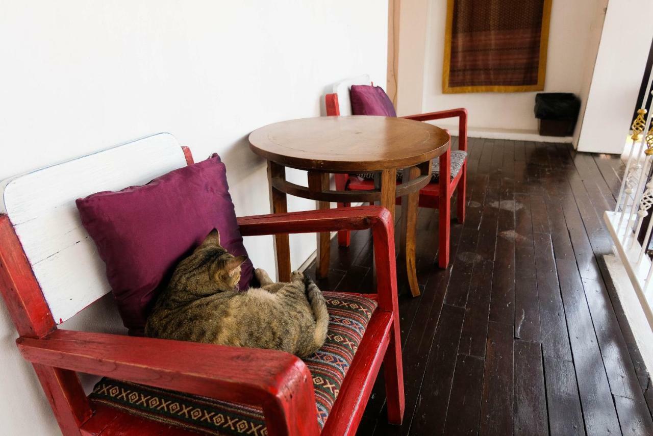 Hotel The Travellers Arms Chiang Mai Zewnętrze zdjęcie